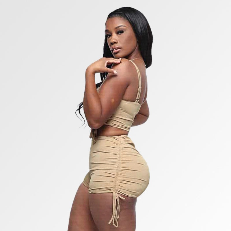 Ruched Setsuspender Shorts Outfits