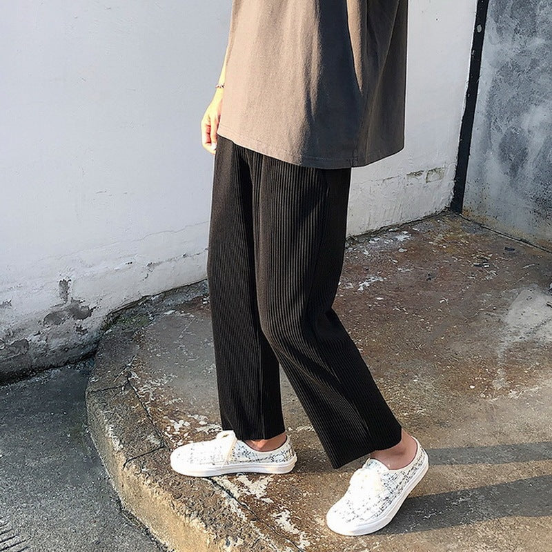 Mens Loose Pleated Fashion And Comfort Pants
